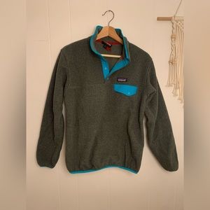 Gray Patagonia Pull Over Fleece with Blue Trim